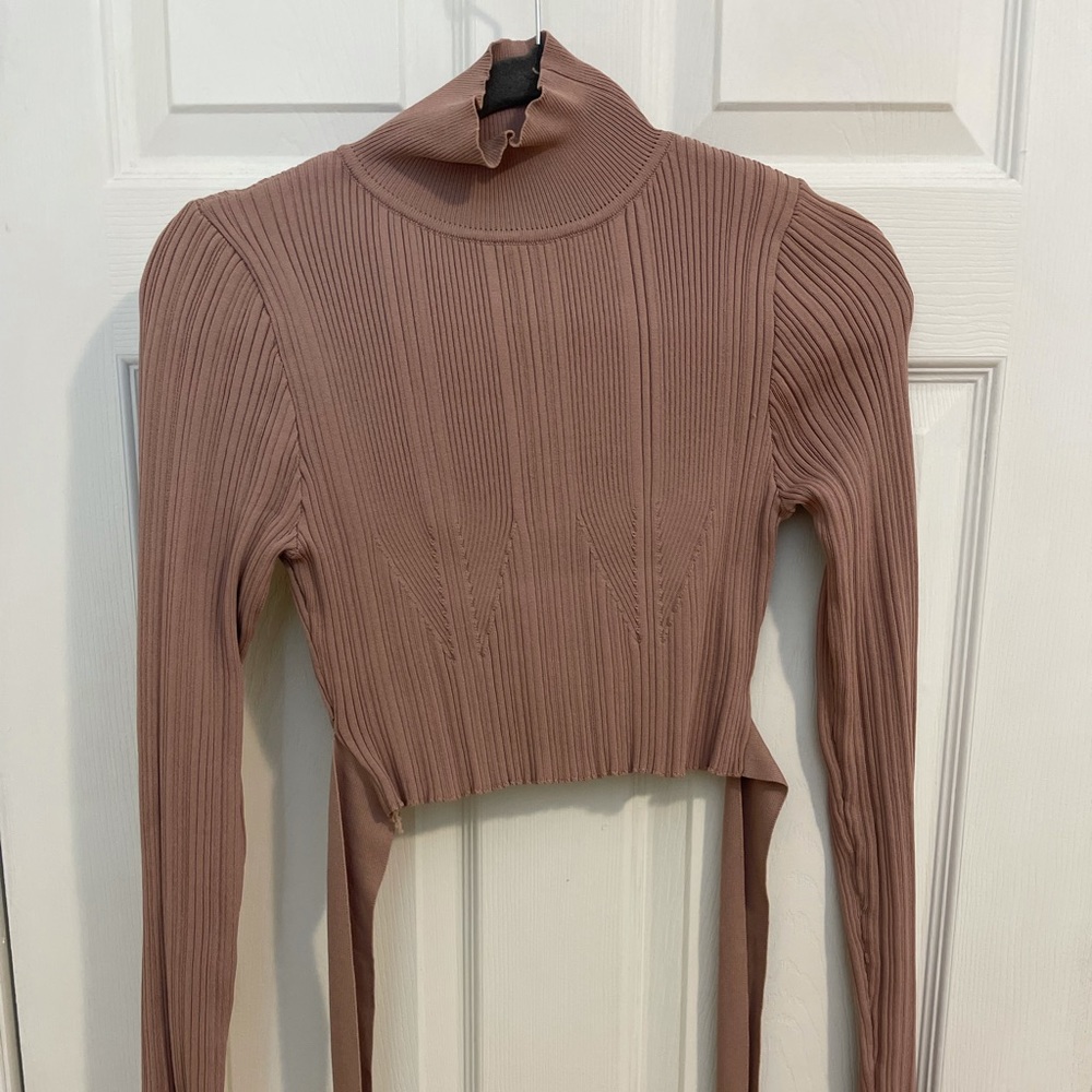 Pink top - Picture 2 of 4